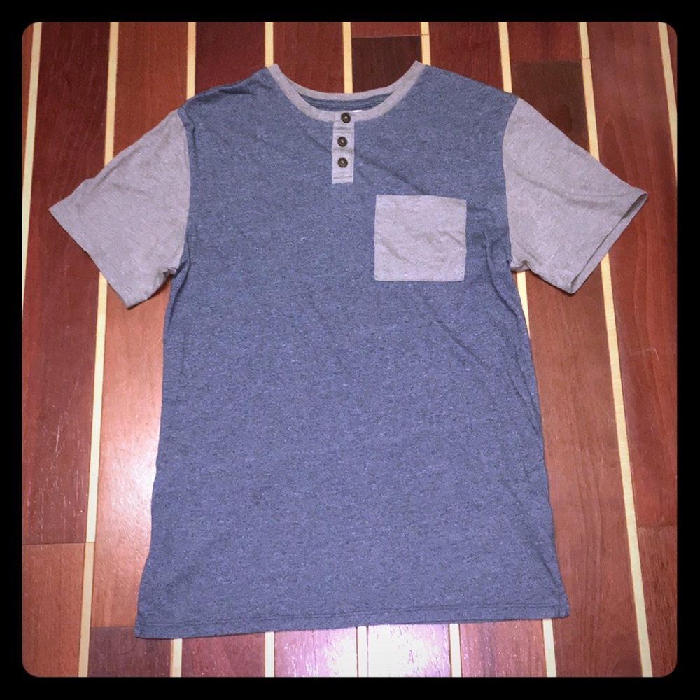 Blue and Grey shirt 🔖